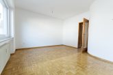 VERMIETET! Attraktive 3-Zimmerwohnung mit traumhafter Terrasse & eigener Sauna in Bonn-Beuel Geislar! - Schlafen