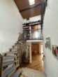 VERKAUFT! Attraktives Einfamilienhaus in Split-Level-Bauweise mit schnuckeligem Garten in Beuel-Bechlinghoven! - Blick aufs Treppenhaus